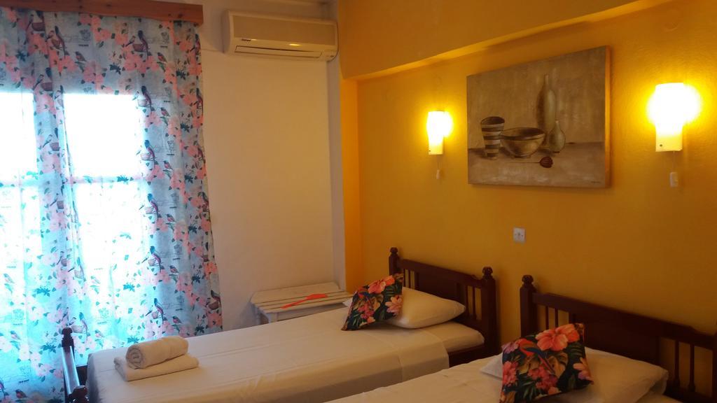 Sol E Mar Sea Side View Guesthouse Perama  Dış mekan fotoğraf