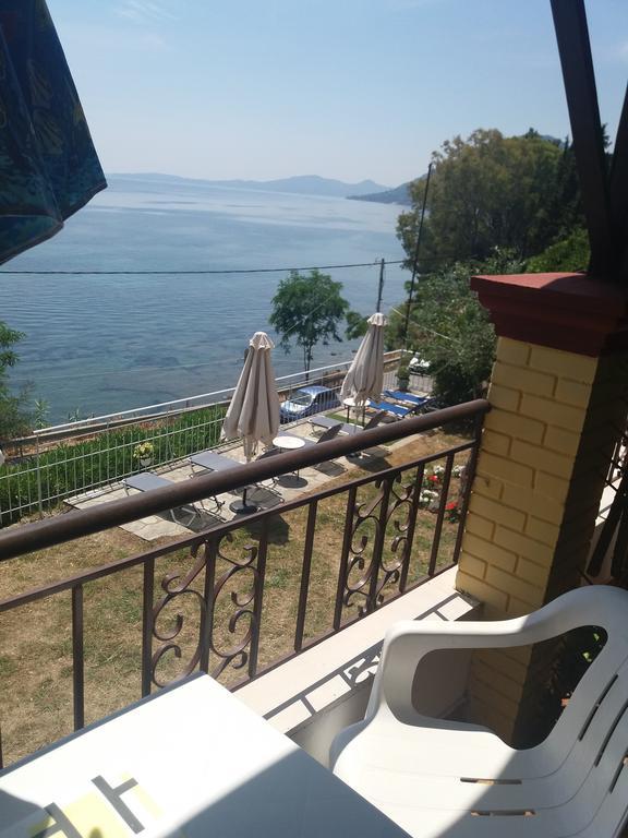 Sol E Mar Sea Side View Guesthouse Perama  Dış mekan fotoğraf