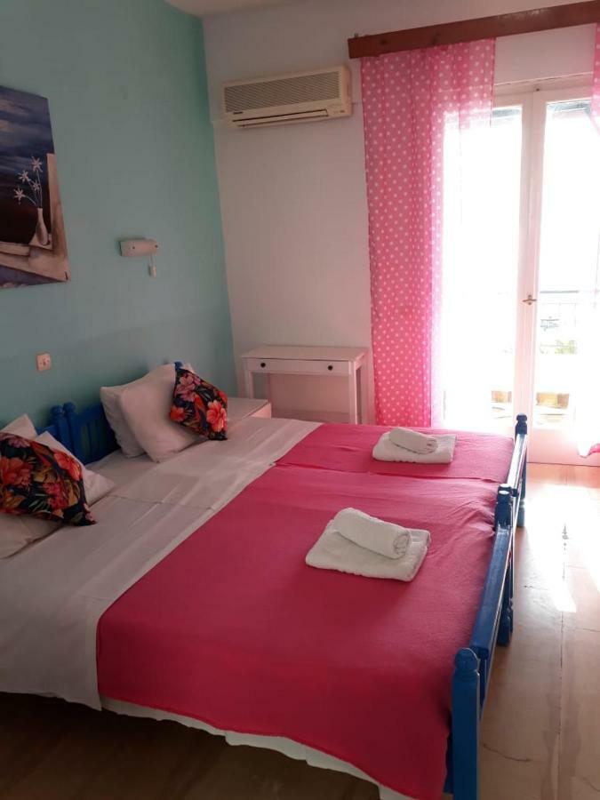 Sol E Mar Sea Side View Guesthouse Perama  Dış mekan fotoğraf